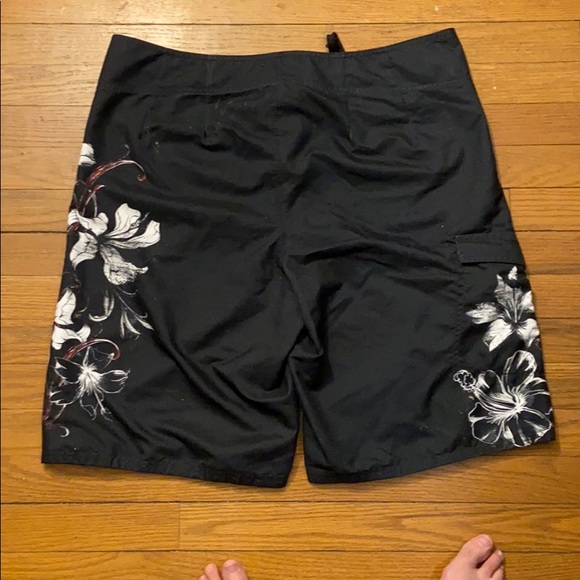 Bathing suit - Picture 2 of 2